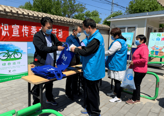 为避免人员大量聚集,胜利街道联合顺义区南法信消防中队,区应急管理局