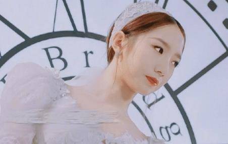 怎么让自己变美有气场 9d873aa6763d4ff69c3f32bac1541b12.jpeg