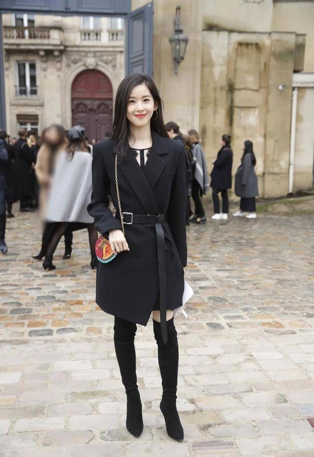 网络美女排行_中国十大美女最多的城市排行榜:重庆排第三,第一名让人很意外