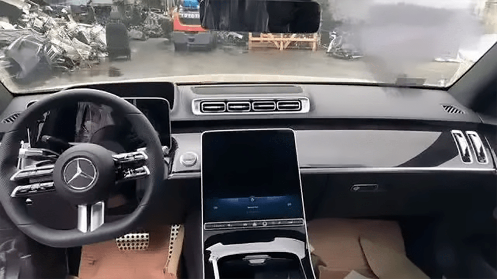 w223奔驰s级内饰