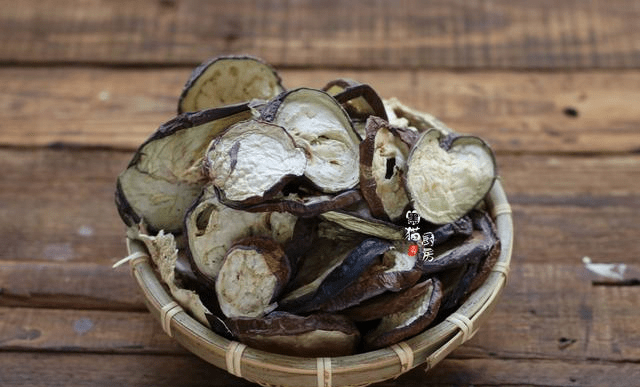 怎样晒干茄子 9e6aa043dd2c4744adda6576a000ae9f.png