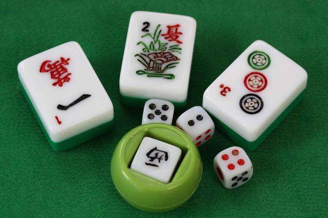 十三张最大的牌型 4005676975a9415fb78daab96da7c337.jpeg