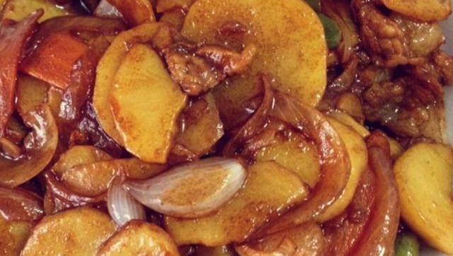 牛肉土豆洋葱汤 f7dc24b11c164437950989f9390bbc95.jpeg