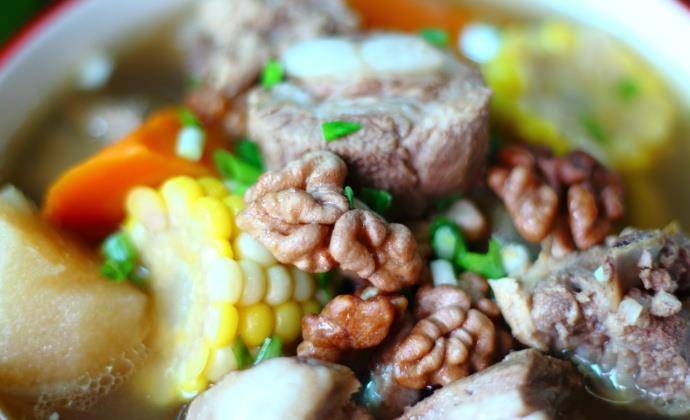 排骨汤怎么炖不会油腻 a6da4932db024ea8a48773aacadd6750.jpeg