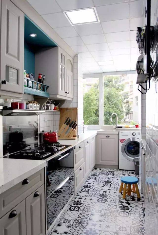 d7bed22007ca4c63bd7c0ba72a273768.jpeg