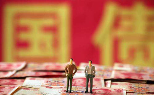 国家发行一万亿特别国债，你们打算买吗？