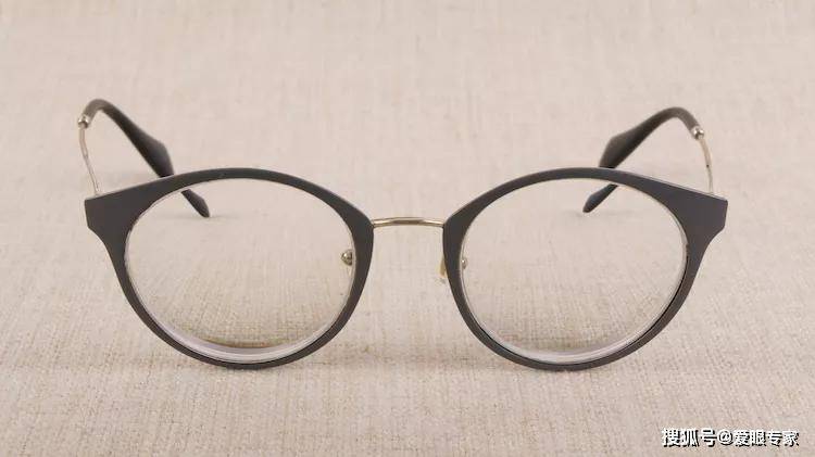 北京|Miu Miu缪缪眼镜介绍，及Miu Miu缪缪眼镜太阳镜的维修修理