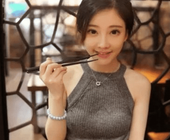 7bae647c2473462a8855fe6c12211184.png