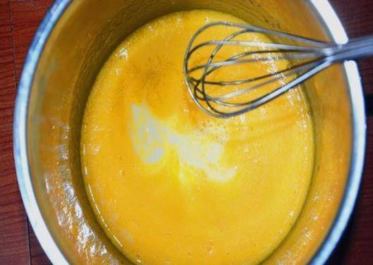 如何正确的打发蛋黄 b432b2df6b294f0a9fbca8bcbea18f9d.jpeg