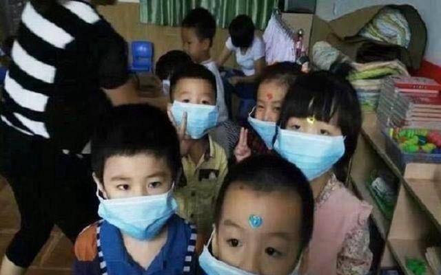 上课多少人口_城口多少人口
