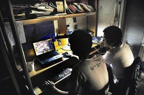 在大学你知道为什么总是找不到对象吗?来看看大学里单身率很高的3种人 在大学你知道为什么总是找不到对象吗?来看看大学里单身率很高的3种人