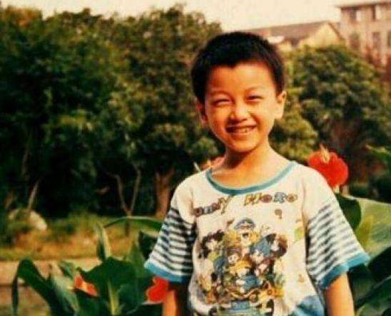 陈晓因为自己容貌感到自卑？网友：脸跟我换，