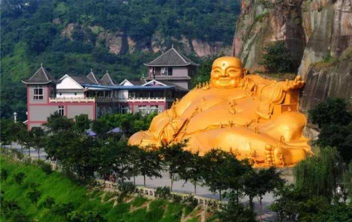 泸州200年GDP_2020年泸州城市规划图(3)