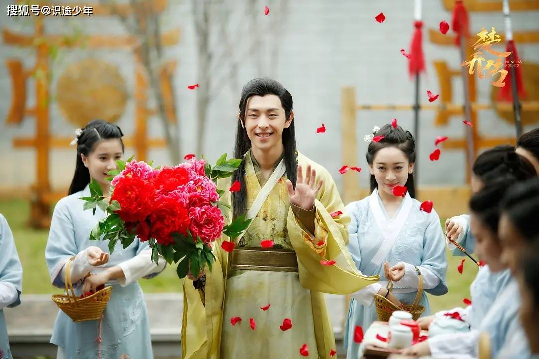 什么才算是长子嫡孙 365b5bbe861f46bf85705526e6829fa7.jpeg