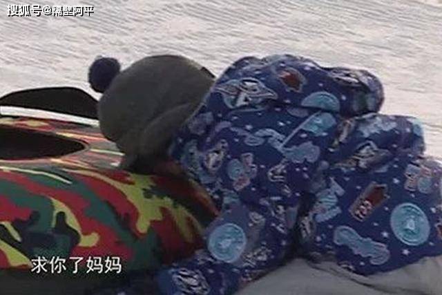 离婚8年破茧重生，潘粤明不愿打扰前妻，可董洁是怎么养孩子的？