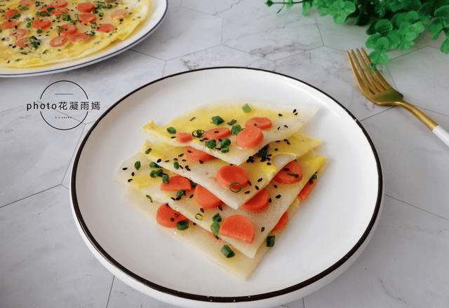小朋友们吃火腿肠 d6893174fb2d49cea5583e99a8fc5d2e.png