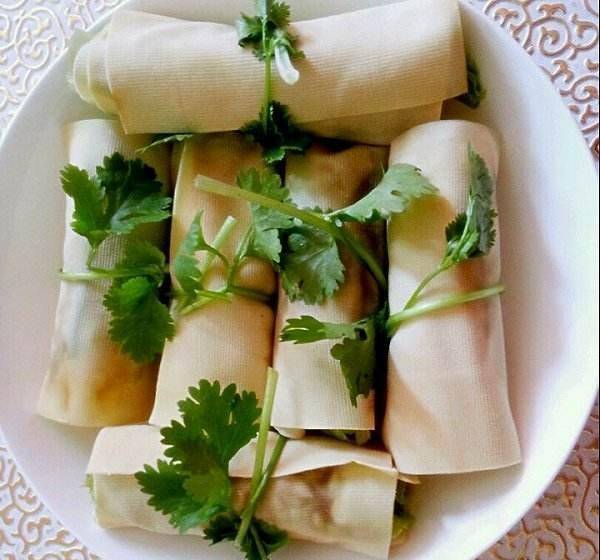 生菜豆皮卷