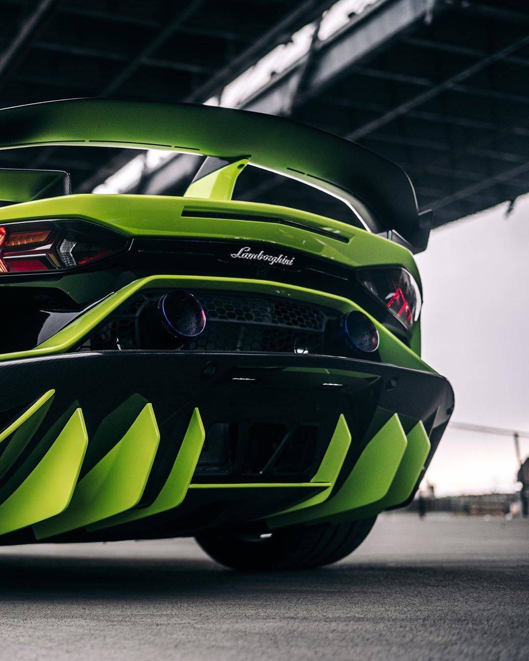 百公里加速29秒兰博基尼aventadorsvjroadster
