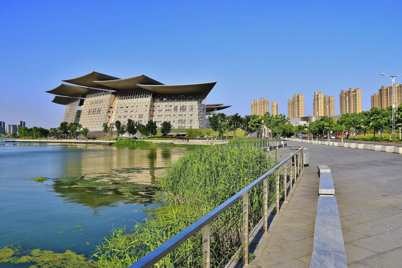 抗战前中国人均GDP是日本一半_抗战日本占领中国地图