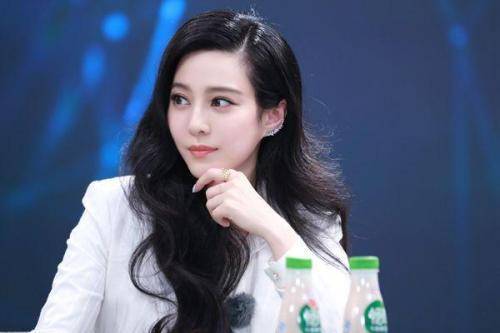 范冰冰复出举步维艰，靠美翻盘已无望，网友：