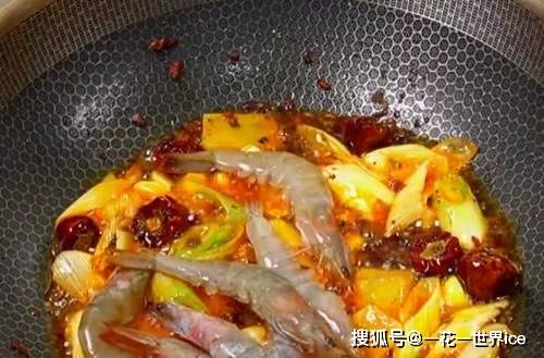 鸡胸肉一般煮多少分钟全熟 5151f16c2fd946a1a9a79f4177ce9a6c.jpeg