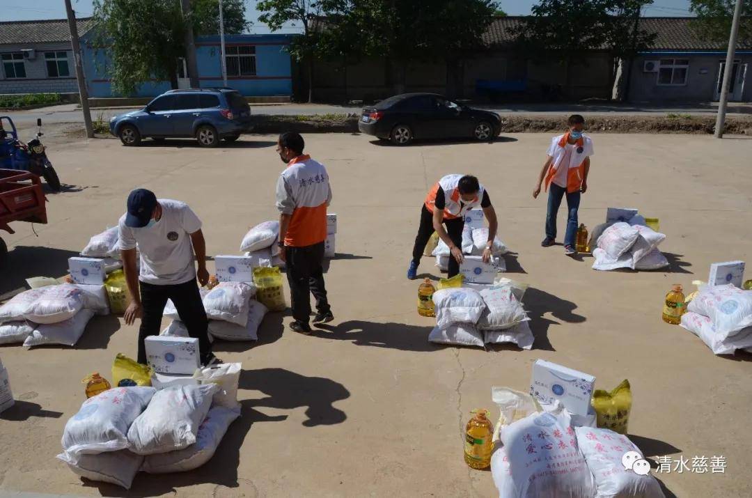 下乡送温暖,清水慈善为瓦房店市三台乡送爱心物资