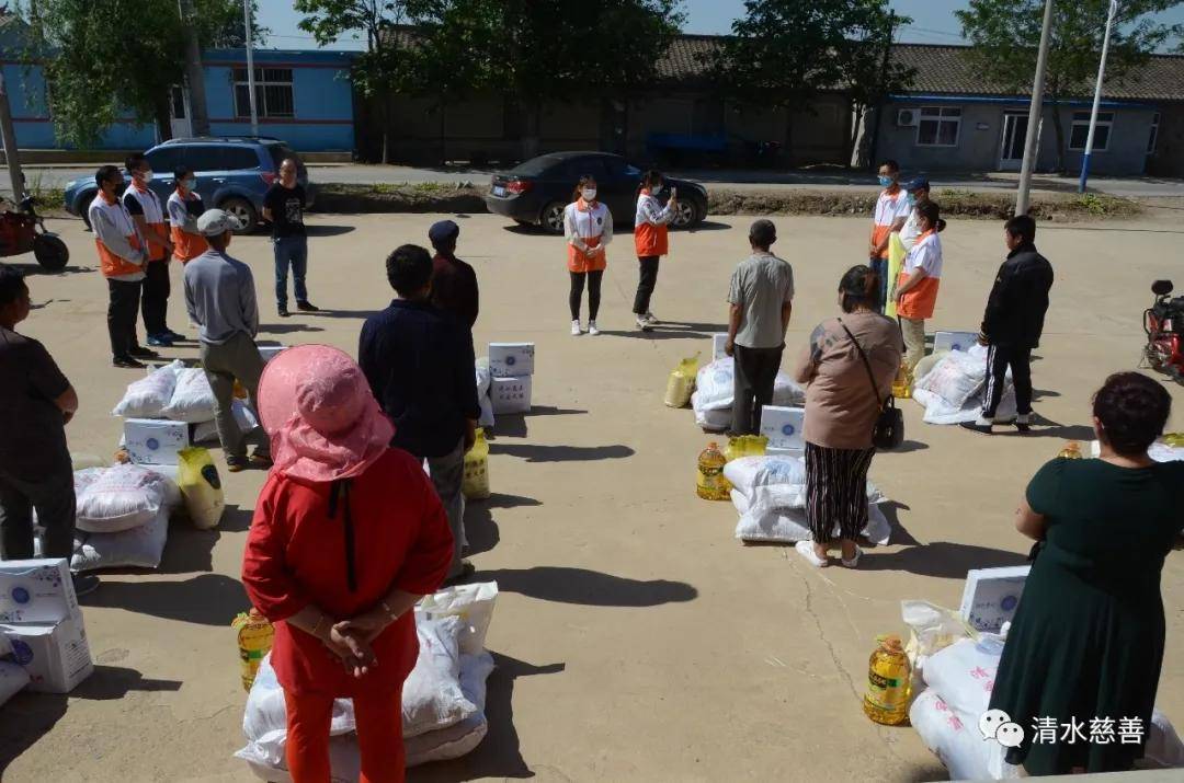 下乡送温暖,清水慈善为瓦房店市三台乡送爱心物资