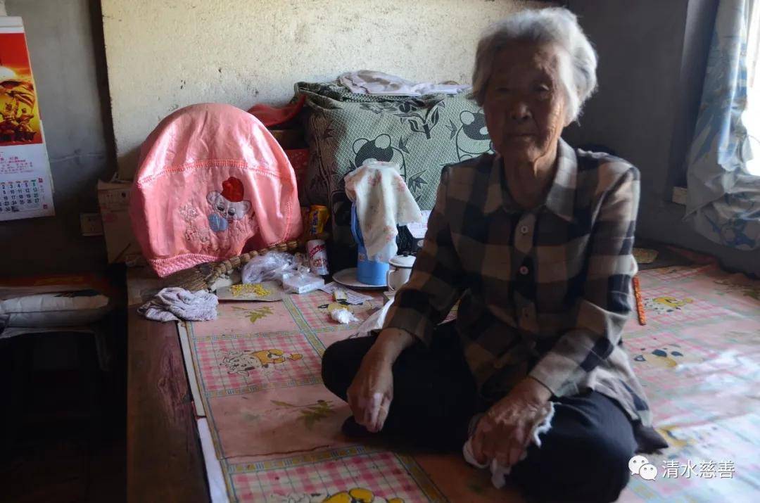 下乡送温暖,清水慈善为瓦房店市三台乡送爱心物资