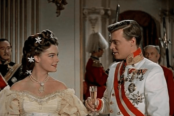 非凡公主电影演员表 eb947d0252ff43d5ad555ddc82db2ea0.png