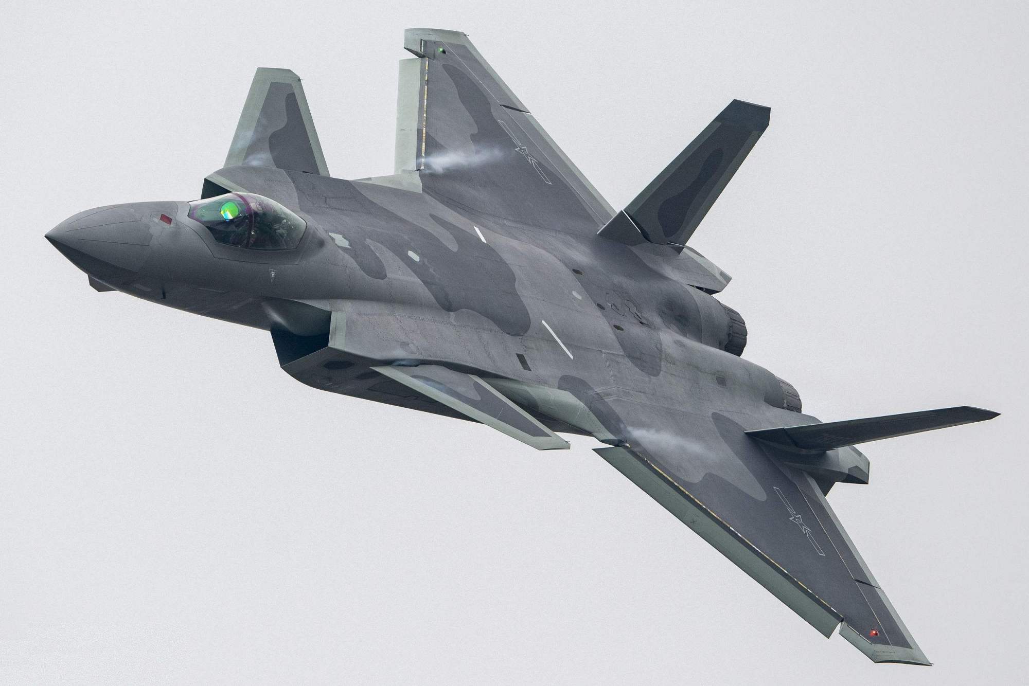 f-22航电系统比歼-20还要弱?难怪它无法加装eots/eodas系统