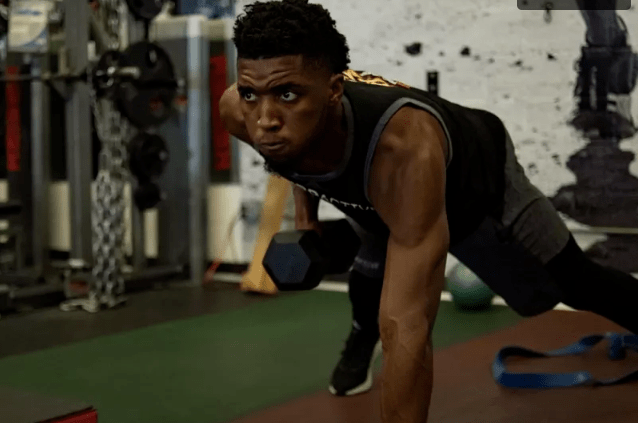 快速练出麒麟臂健身 fcf7fab73cdd49b684eed983c3d3375c.png