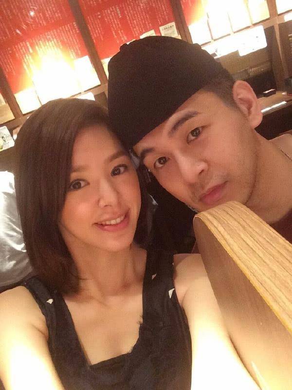 38岁女星进豪门3月就得子？小腹隆起孕味浓，疑