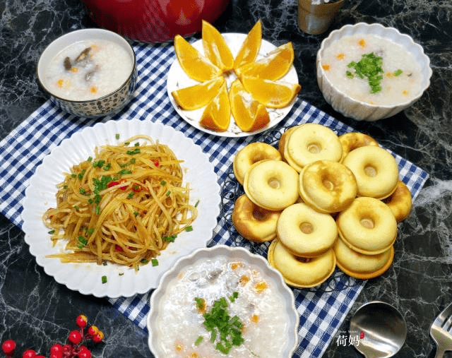 麦当劳早餐全餐多少钱 80a548386ba946f4b0fef40630d94731.png