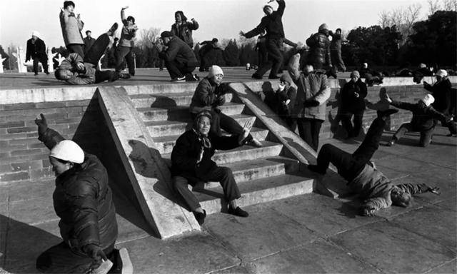 这么弱智的事都有人信？别得意，你交的智商税