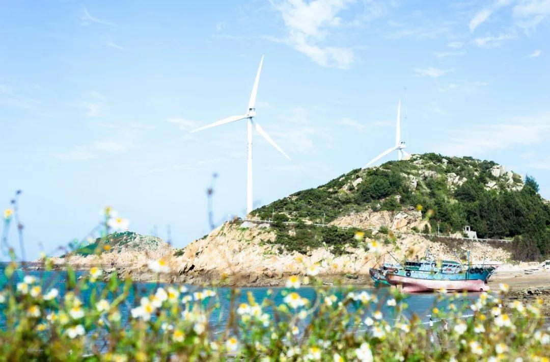 01/小岞风车岛 小岞风车岛位于惠安的东部沿海,东,南,北三面临海,西