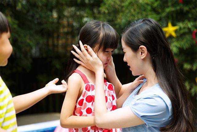 最熟悉的陌生人：为孩子做了这么多，为什么他却离自己越来越远？