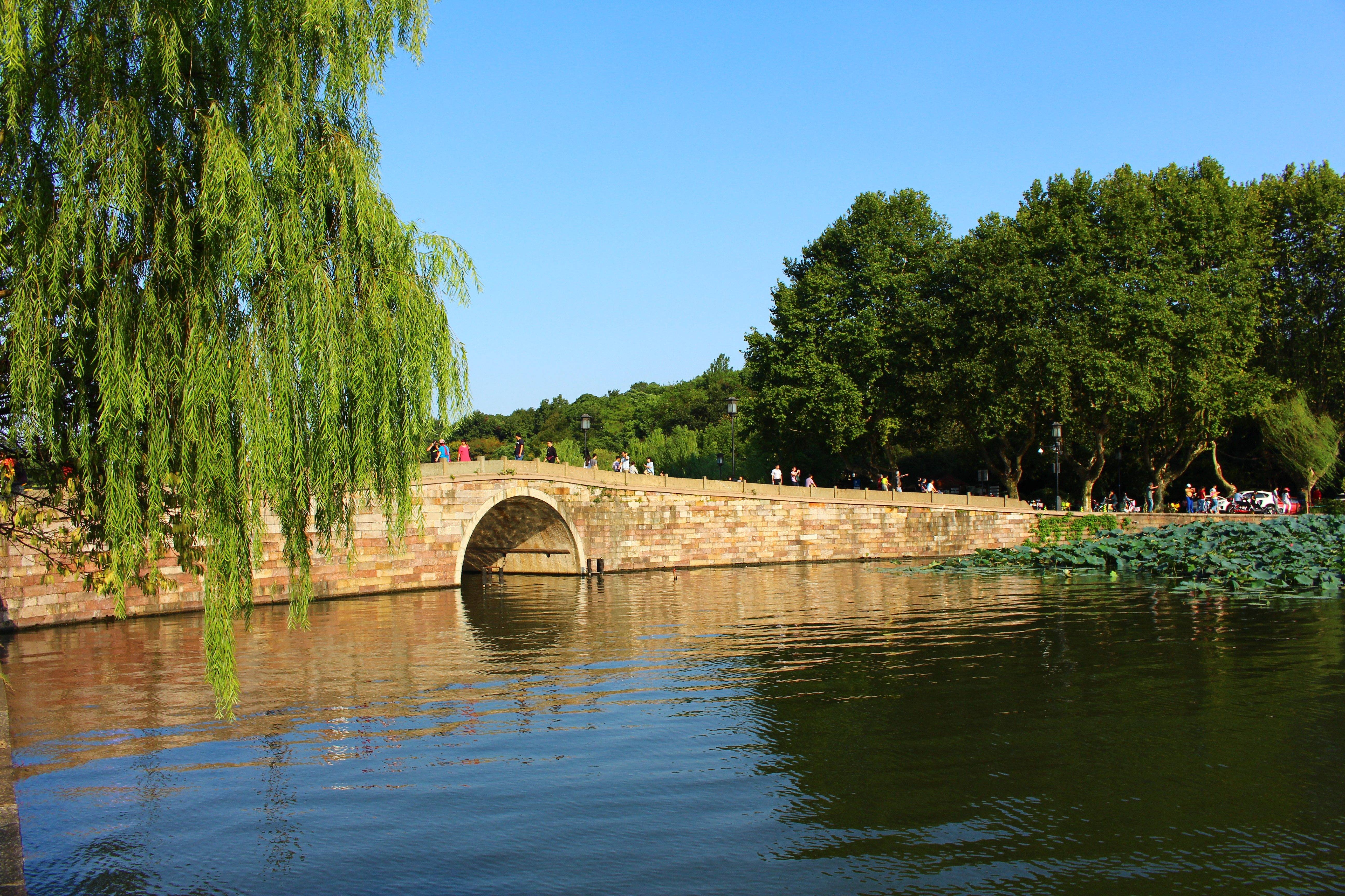 大地:致敬三十岁环中国旅行之杭州西湖