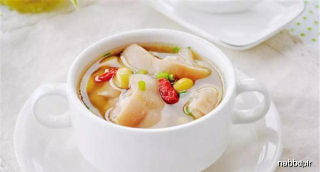 猪脚怎么煮汤很白 43b0602cf6e046268e2ae2e9c400fd8a.jpeg