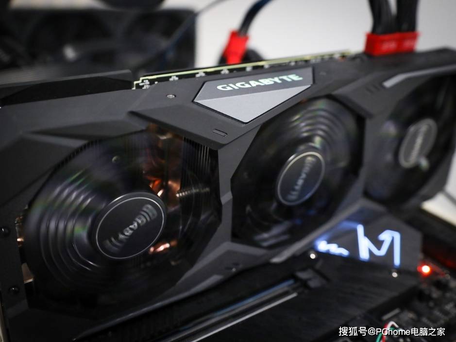 助你榨取性能极限 技嘉z490 aorus master主板评测_手机搜狐网