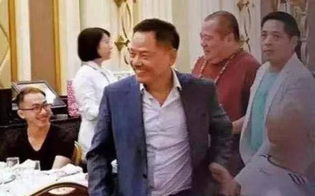 黑道教父崩牙驹,背后的"辛酸"人生_澳门