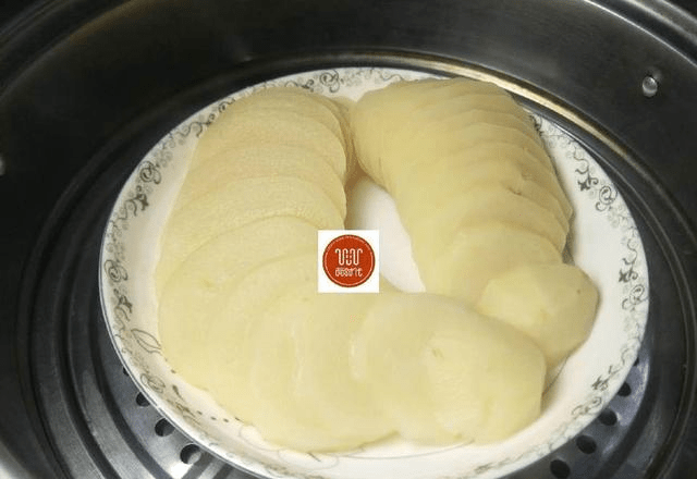 土豆泥做丸子怎么做 676de1a2d505490595013b751d3281bd.png