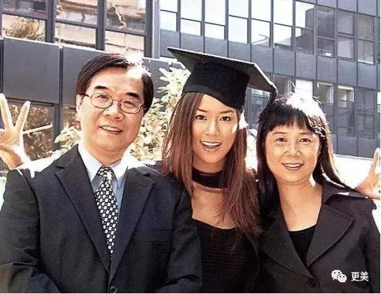 郭碧婷怀孕6个月,却还是单身?她的豪门媳妇脸可复制吗?