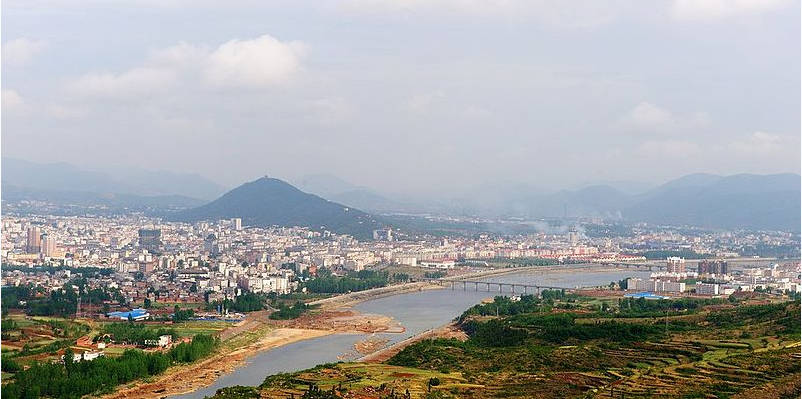 南阳淅川四集中保障特困群众同步小康