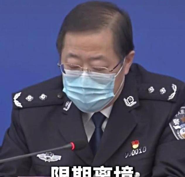 澳籍华人口罩_戴口罩的卡通图片