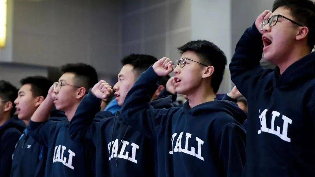 模样|有中国学生最真实的模样，看到哪张你哭了？高三教室里的30张偷拍照