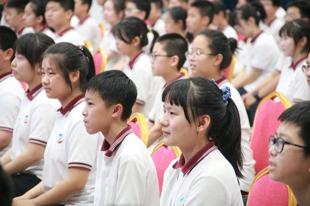 《最强大脑》中国队长李威和小明班长创始人姚若彬西咸新区黄冈泾河