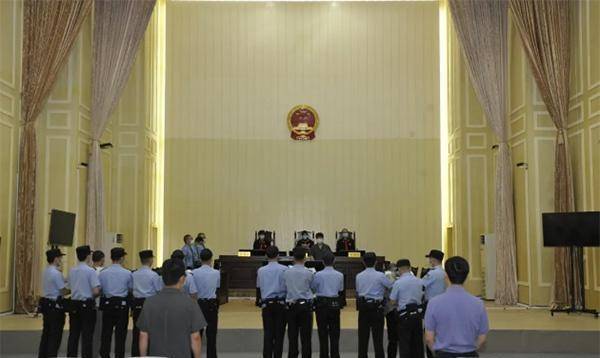 殃民,早前,我们才刚报道过凉山州西昌市2名毒贩贩毒被执行死刑的案件