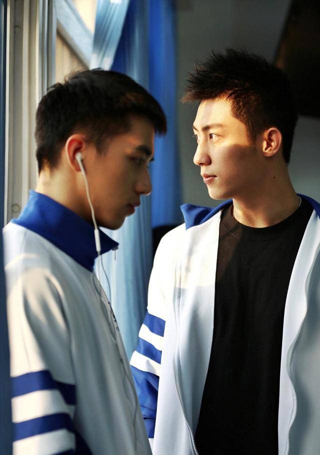 25岁男星自嘲已过气！曾经历一夜爆红，称事业低