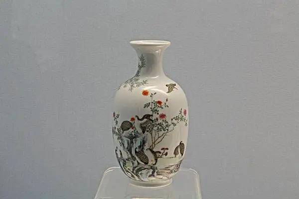 珐琅彩是什么时候的 0860f268b6a3445cbea3b340237d2923.jpeg