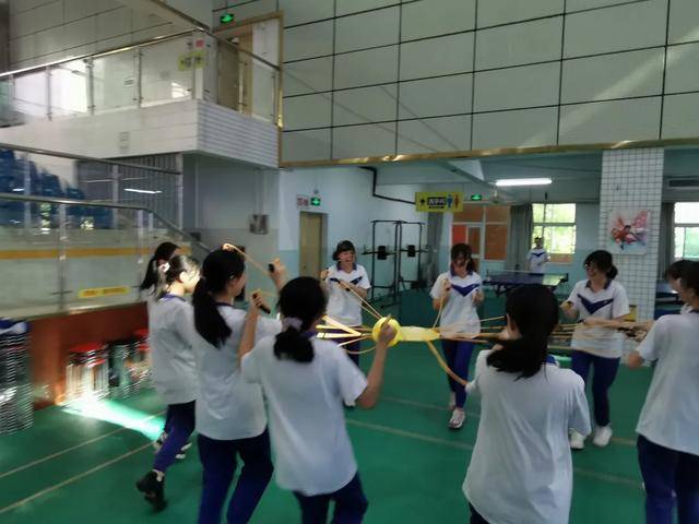 金榜题名|金榜题名季 | 轻松一夏，自信“应战”第四中学凤凰花开时
